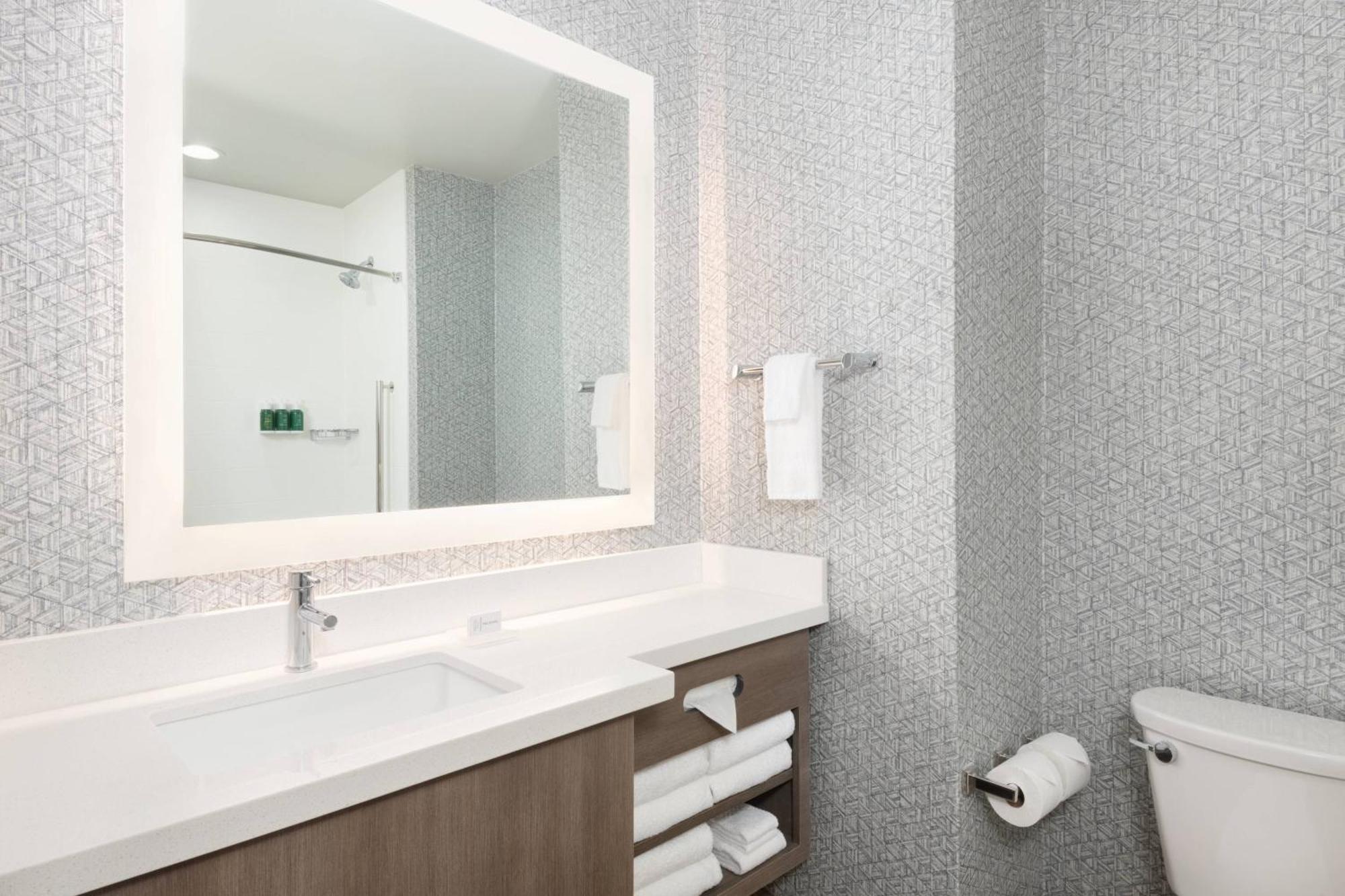 Springhill Suites By Marriott Panama City Beach Beachfront Экстерьер фото